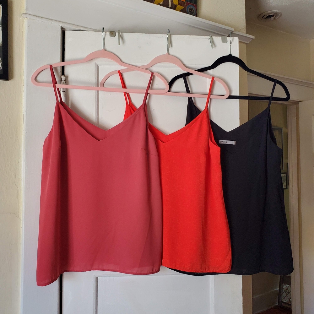 Oasis Women's V-Neck Cami Top - Red, Coral, Black